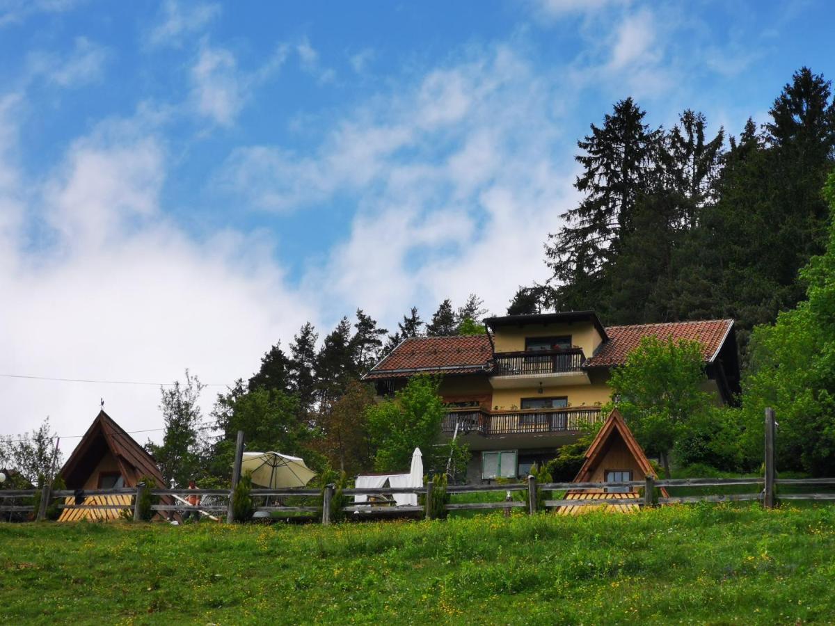 Glamping Mm Hotel Muta Kültér fotó